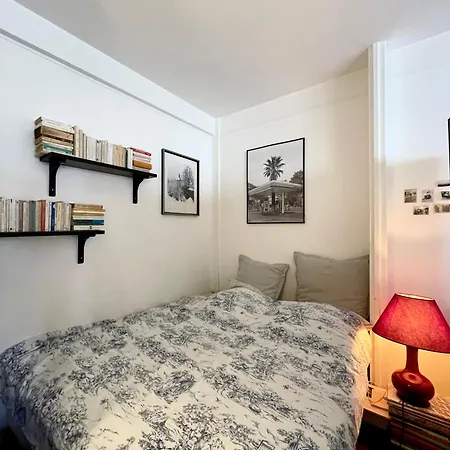 Cosy Avec Balcon 16ème Parigi