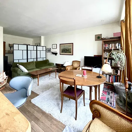 Appartamento Cosy Avec Balcon 16ème Parigi